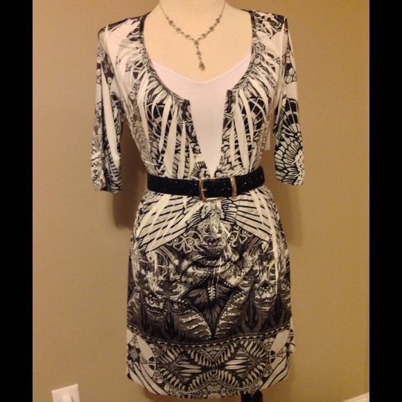 SOLD IN BUNDLE APT 9 TUNIC/DRESS😍