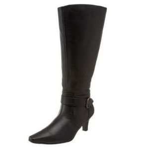 Ros Hommerson wide calf black leather boot 8.5