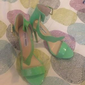 Steve Madden mint sandals