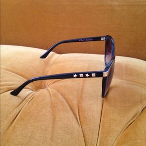 Betsey Johnson Shades