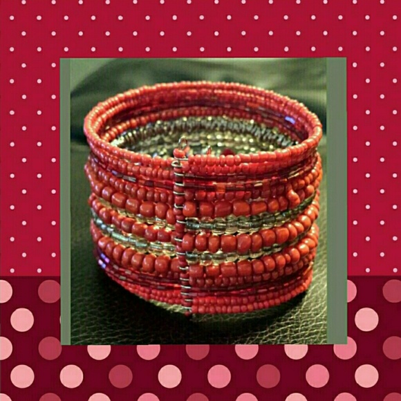 WRAP AROUND RED BRACELET NWOT - Picture 2 of 2