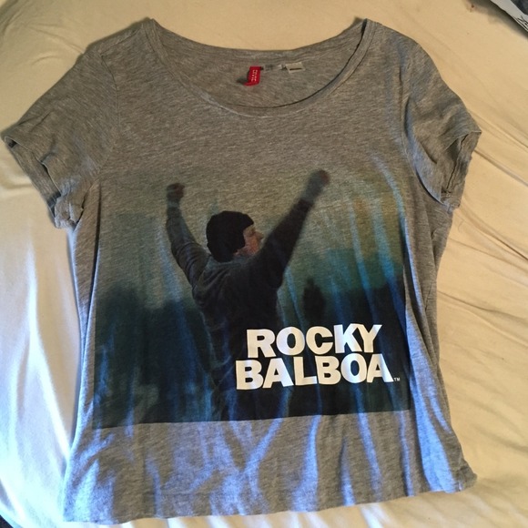 Rocky Balboa crop, never worn, great condition!