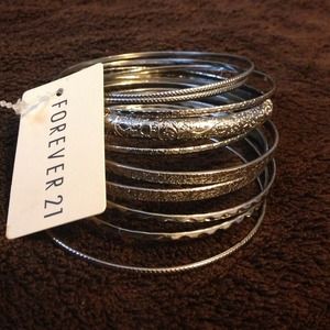 Unworn Forever 21 bangle set