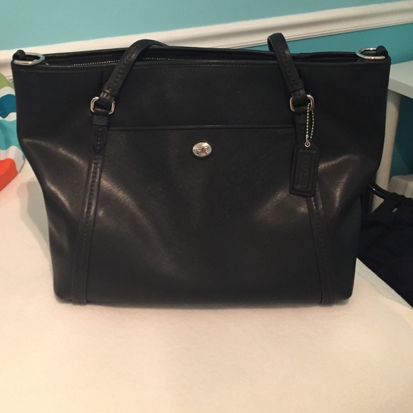 Authentic Coach Peyton Black Saffiano Leather tote