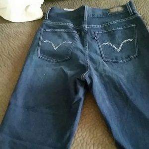 Levis boot cut