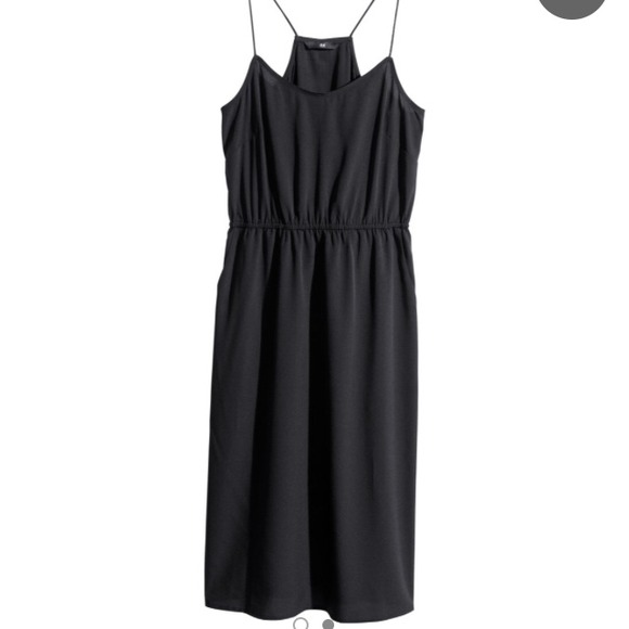 Black dress with pockets.