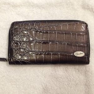 Buxton Dress Wallet