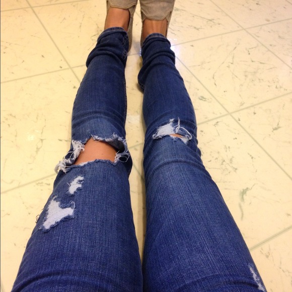 HOLLISTER jeans - Picture 2 of 4