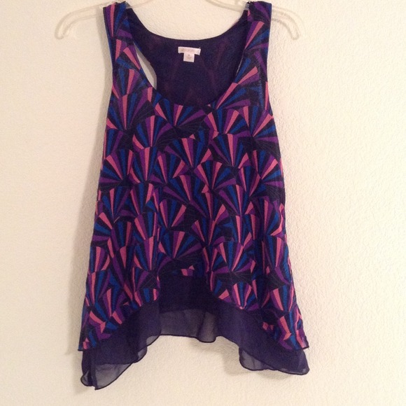 Xhilaration Funky Design Flowy Top