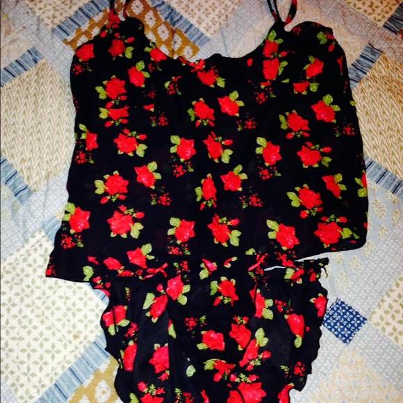 Sleep wear