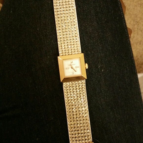Mini Elis rose gold Swarovski watch!