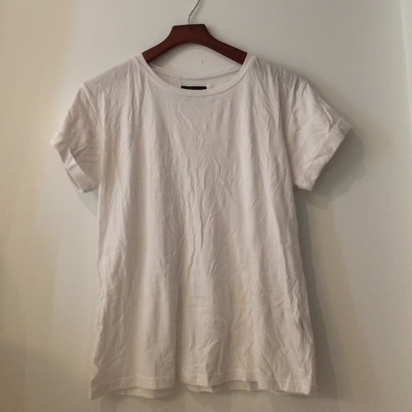 Cut out comfy tee