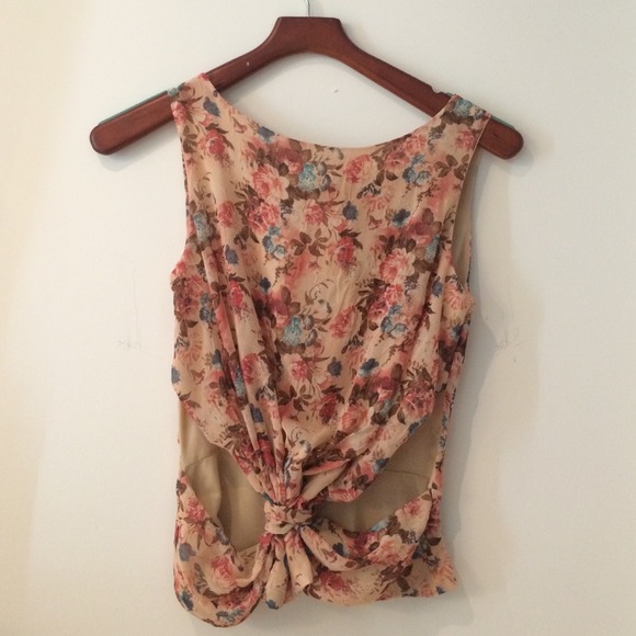 Floral top from LF