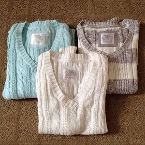 👉 Justice 👈 sweaters lot of 3 💙💜💚