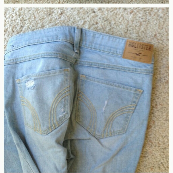 Hollister jean - Picture 4 of 4