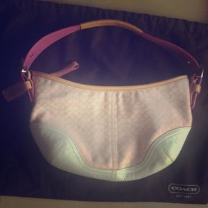 AUTHENTIC PINK COACH HOBO BAG