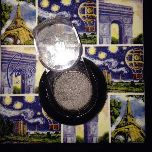 Sold! Lancôme Color Design eyeshadow