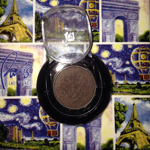 SOLD ! Lancôme Color Design