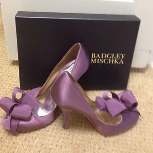 *Reduced* Plum Badgley Mischka pumps⭐️⭐️⭐️⭐️⭐️