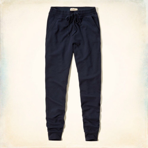 🏃💫NEW 💫HOLLISTERS CUTE JOGGER 🏃