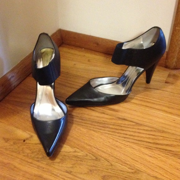 Closet clean out!! Pointed toe strapped shoes