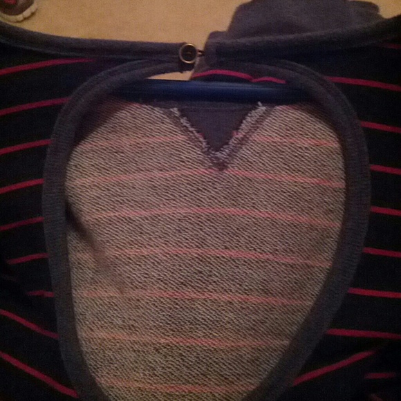 Open back top - Picture 4 of 4