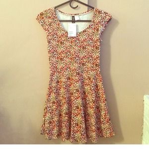 H&M dress size 6