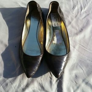 7.5  dark brown pointy toe flats