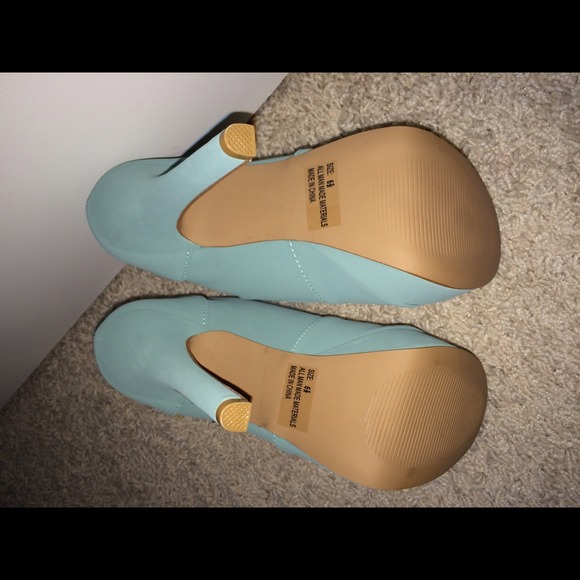 Sexy peep toe booties - Picture 3 of 4