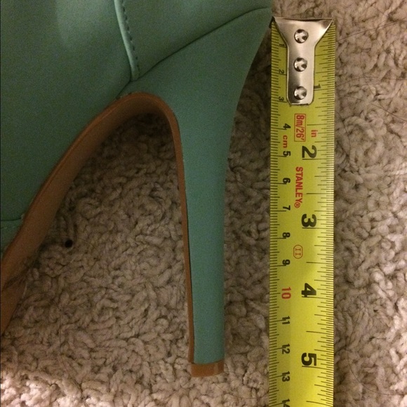 Sexy peep toe booties - Picture 4 of 4