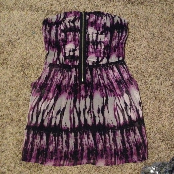 Dress - Picture 1 of 1