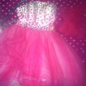 Prom dress size 4