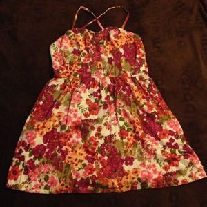 Forever 21 - Floral dress 🌸