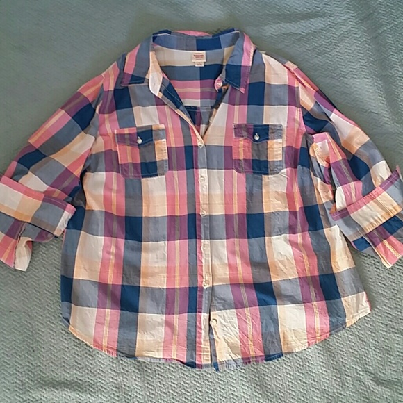 Plus size plaid camp shirt 3/4 sleeves
