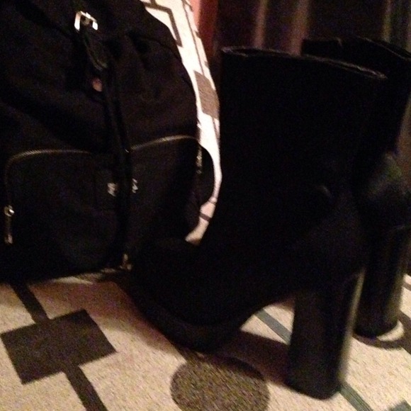 Shoes really cute with jeans