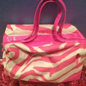 REDUCED!!! Super fun tote! Gently used:)