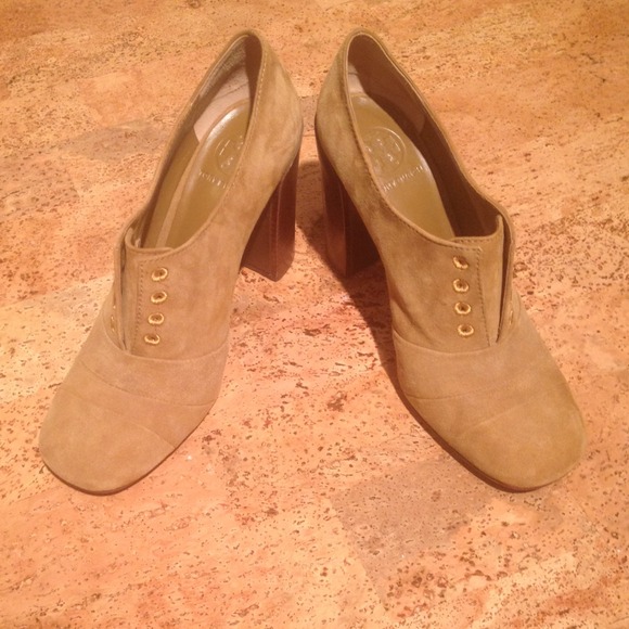 Tory Burch Stella Laceless Oxfords NWOB