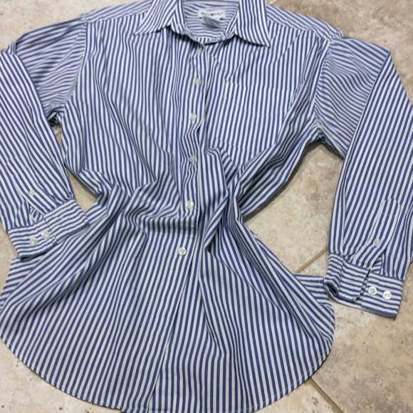 Blue and white oxford shirt