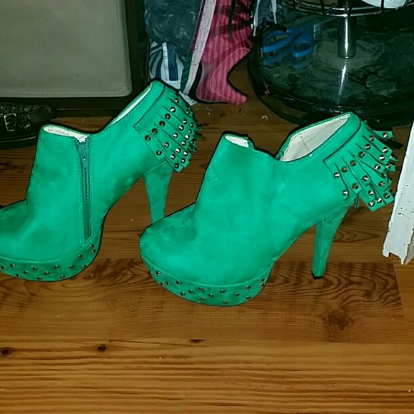 Rock star booties - Picture 2 of 2