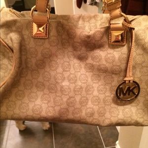 Michale Kors purse