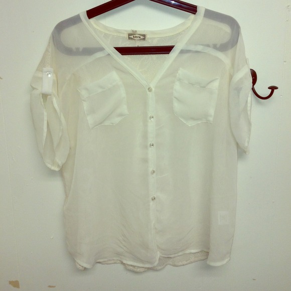 CREAM PACSUN BLOUSE! ADORABLE!