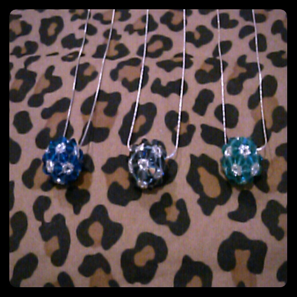 Swarvoski Handsewn Necklace