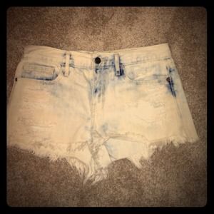 ◻️ABERCROMBIE AND FITCH HIGH WASTED SHORTS!◻️