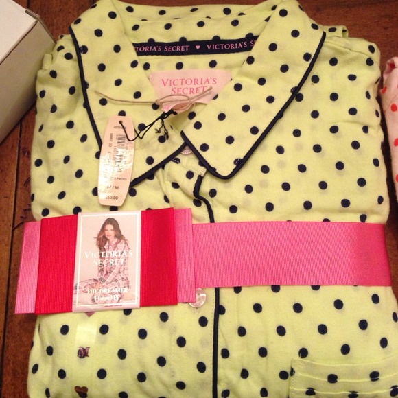 Victoria's Secret Other - NWT Victoria's Secret