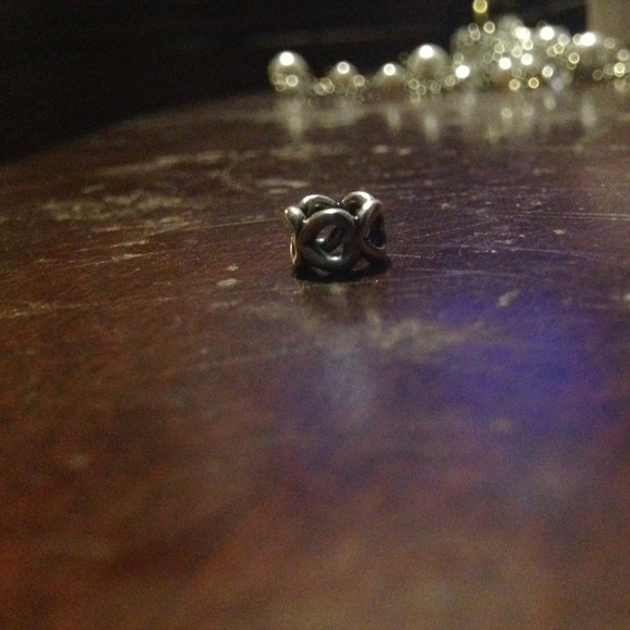 Heart pandora charm