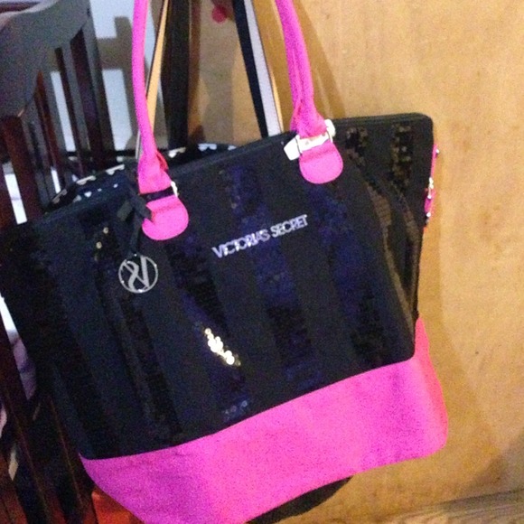 Victoria secret beach tote