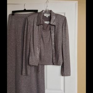 St John Knit evening ensemble