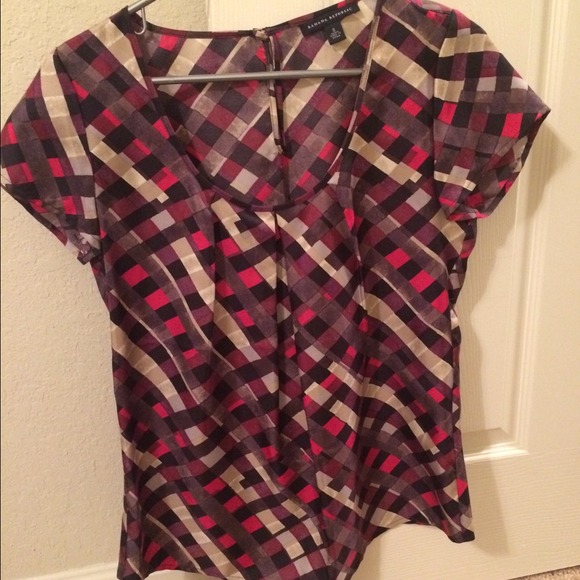 Banana Republic Tops - Banana Republic Patterned Silk Blouse Size Small Banana Republic Tops - Banana Republic Patterned Silk Blouse Size Small