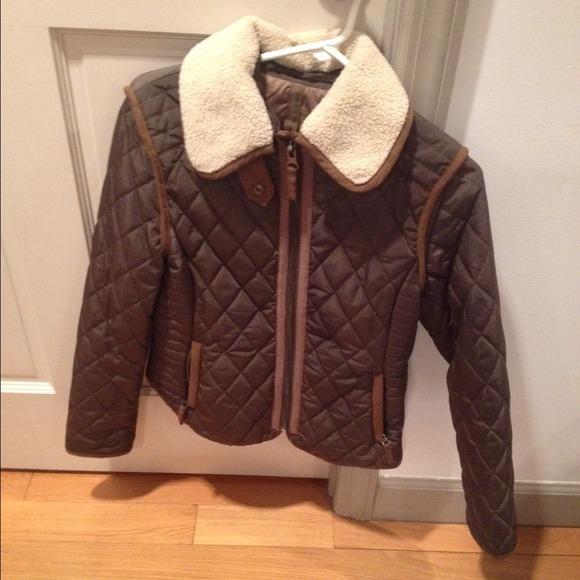 Zara medium Hunter Green Quilted jacket