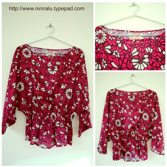 🆕 NEW TULLE Women's Pink Floral 🌺 Top SZ Small